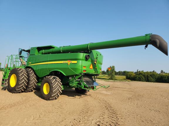 2024 John Deere S780 Combine