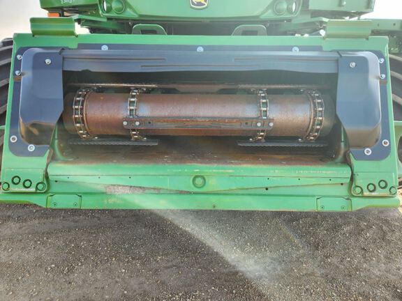 2024 John Deere S780 Combine