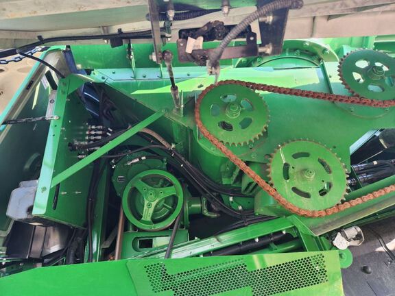 2024 John Deere S780 Combine