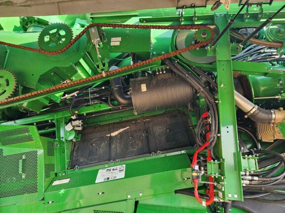 2024 John Deere S780 Combine