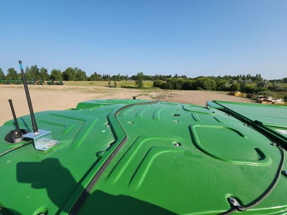 2024 John Deere S780 Combine