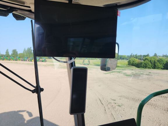 2024 John Deere S780 Combine
