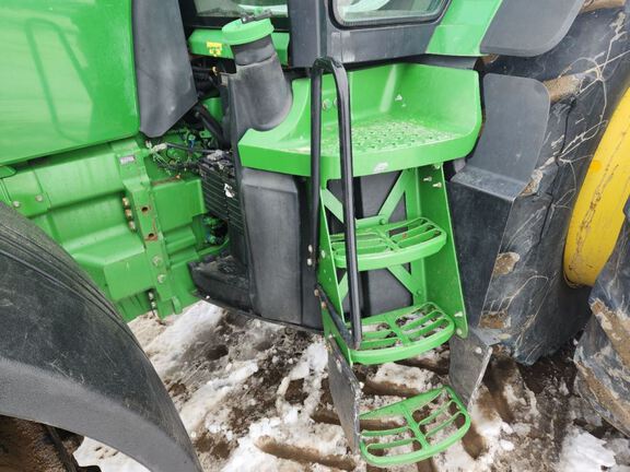 2012 John Deere 8360R Tractor