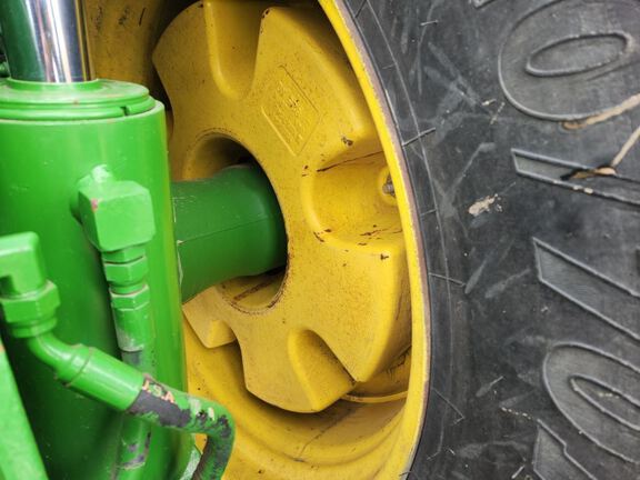 2012 John Deere 8360R Tractor