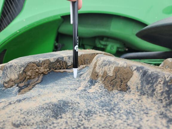 2012 John Deere 8360R Tractor