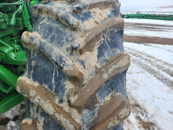 2012 John Deere 8360R Tractor