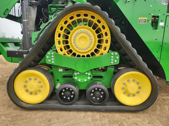 2024 John Deere 9RX 640 Tractor Rubber Track
