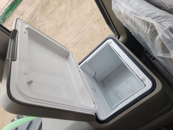 2024 John Deere 9RX 640 Tractor Rubber Track