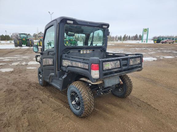 2023 John Deere XUV835R ATV
