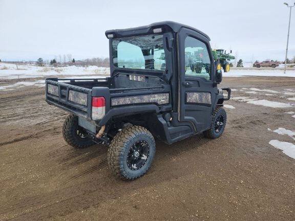 2023 John Deere XUV835R ATV