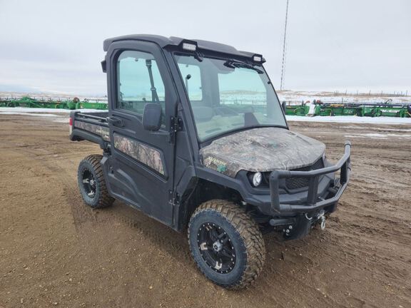 2023 John Deere XUV835R ATV