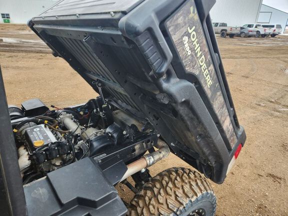 2023 John Deere XUV835R ATV