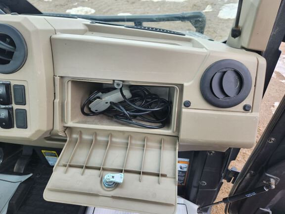 2023 John Deere XUV835R ATV