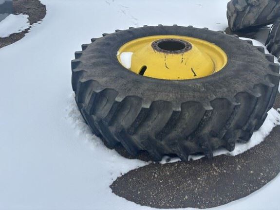 Firestone 580/85R42 Tires