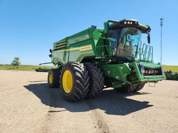 2023 John Deere X9 1000 Combine