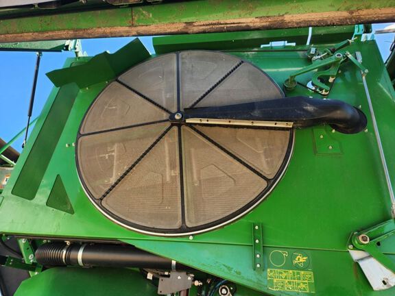 2023 John Deere X9 1000 Combine