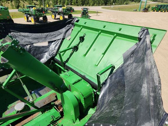 2023 John Deere X9 1000 Combine