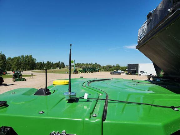 2023 John Deere X9 1000 Combine