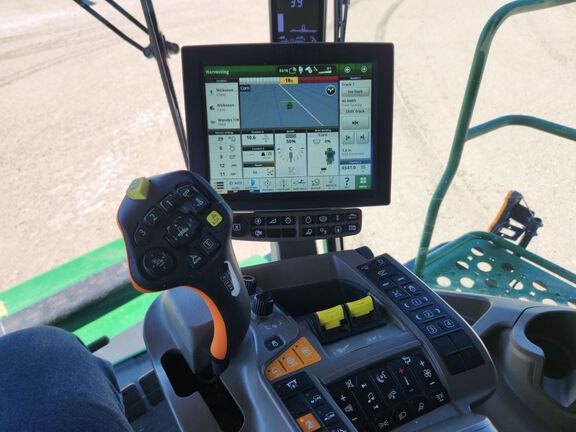 2023 John Deere X9 1000 Combine