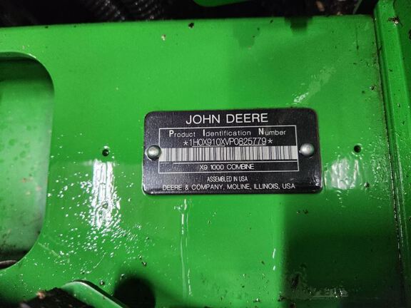 2023 John Deere X9 1000 Combine