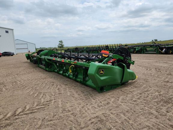 2025 John Deere RD45F Header Combine