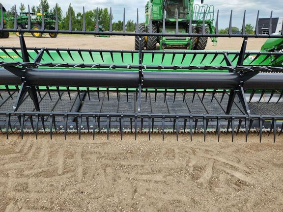 2025 John Deere RD45F Header Combine