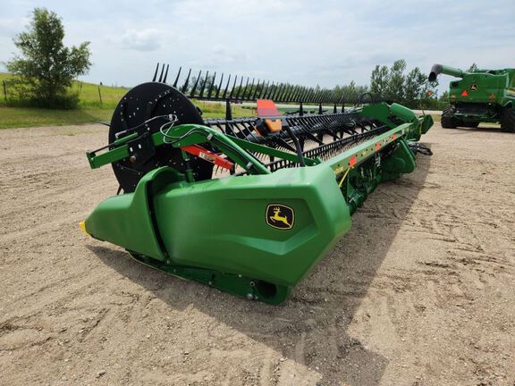 2025 John Deere RD45F Header Combine
