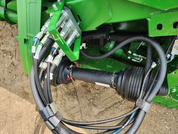 2025 John Deere RD45F Header Combine