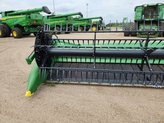 2025 John Deere RD45F Header Combine