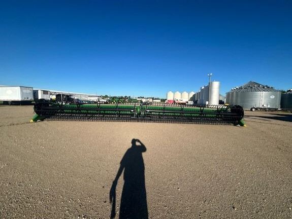 2025 John Deere RD45F Header Combine