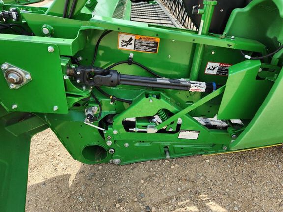 2025 John Deere RD45F Header Combine
