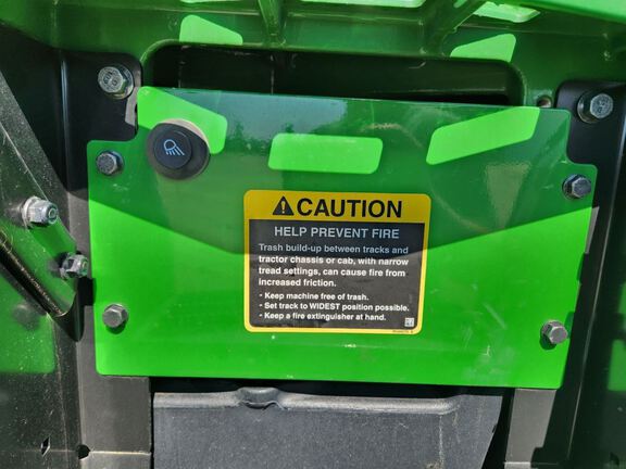 2025 John Deere 8RX 410 Tractor Rubber Track