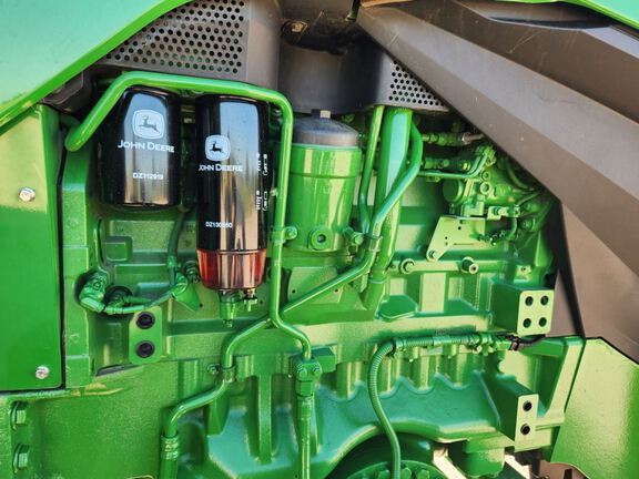 2025 John Deere 8RX 410 Tractor Rubber Track