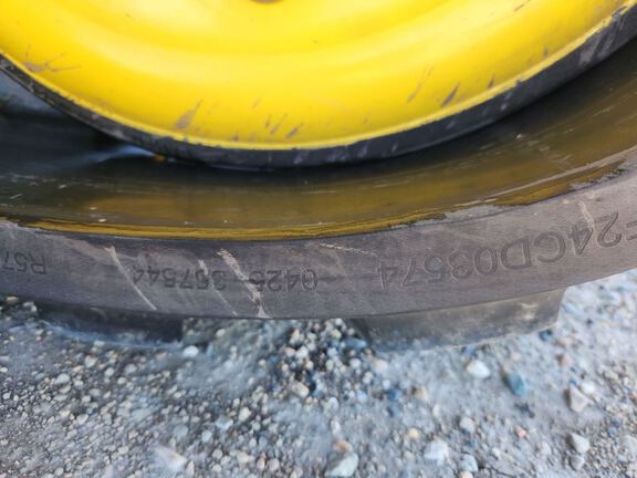 2025 John Deere 8RX 410 Tractor Rubber Track