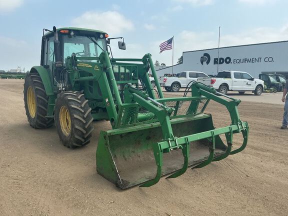 2009 John Deere 6430 Tractor
