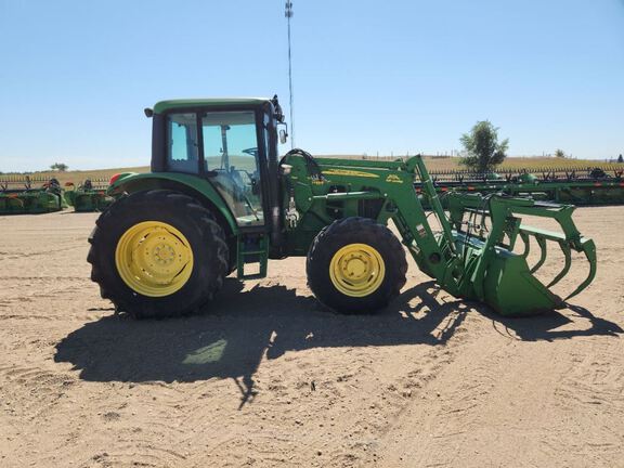 2009 John Deere 6430 Tractor