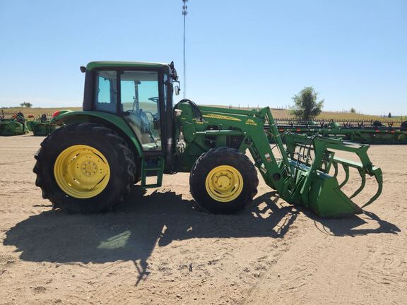 2009 John Deere 6430 Tractor