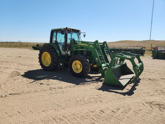 2009 John Deere 6430 Tractor