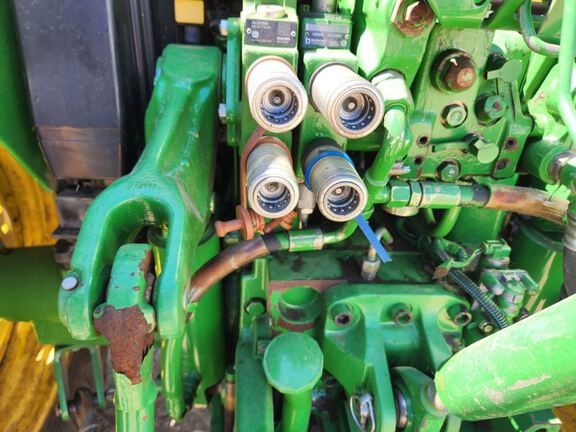 2009 John Deere 6430 Tractor