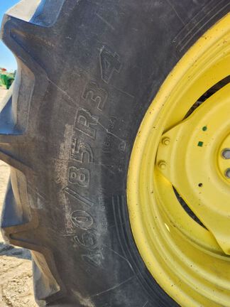 2009 John Deere 6430 Tractor