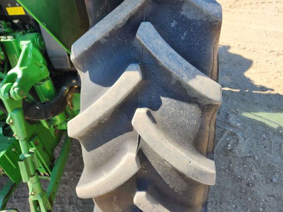 2009 John Deere 6430 Tractor