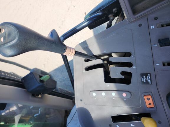 2009 John Deere 6430 Tractor