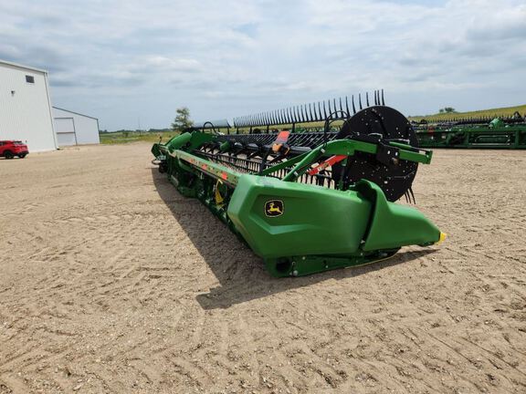 2025 John Deere RD45F Header Combine