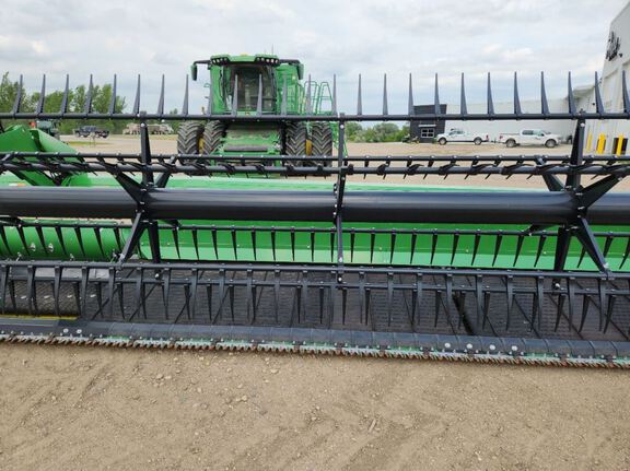 2025 John Deere RD45F Header Combine