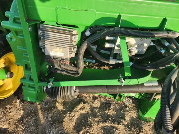 2023 John Deere HD40F Header Combine