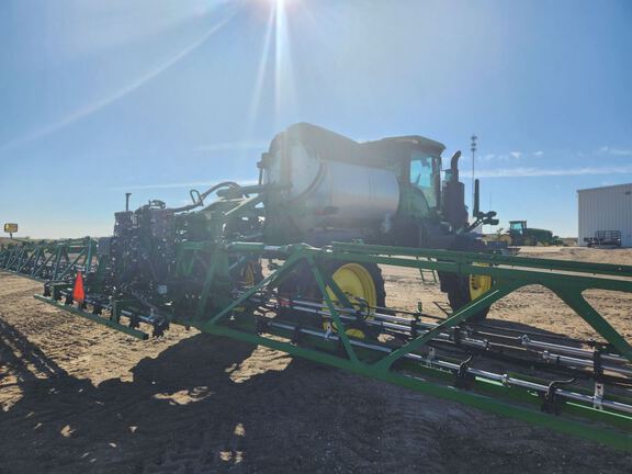 2025 John Deere 412R Sprayer/High Clearance