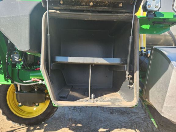 2025 John Deere 412R Sprayer/High Clearance