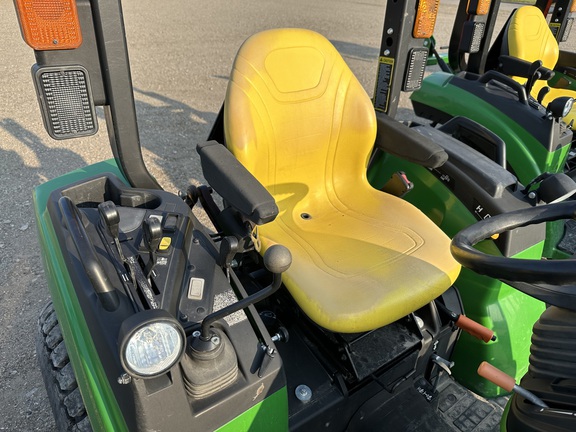 2017 John Deere 2038R Tractor Compact