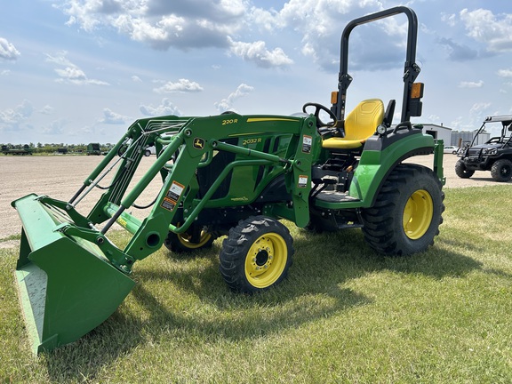 2021 John Deere 2032R Tractor Compact