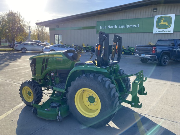 2016 John Deere 3046R Tractor Compact